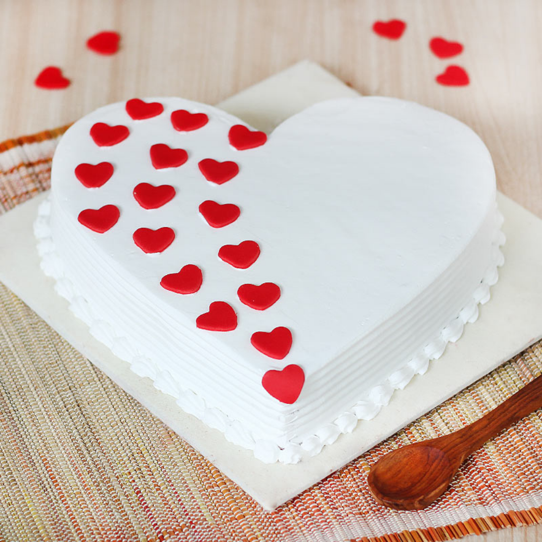 Heart Shaped Cakes with Pink Rosettes Icing | Decorated Treats