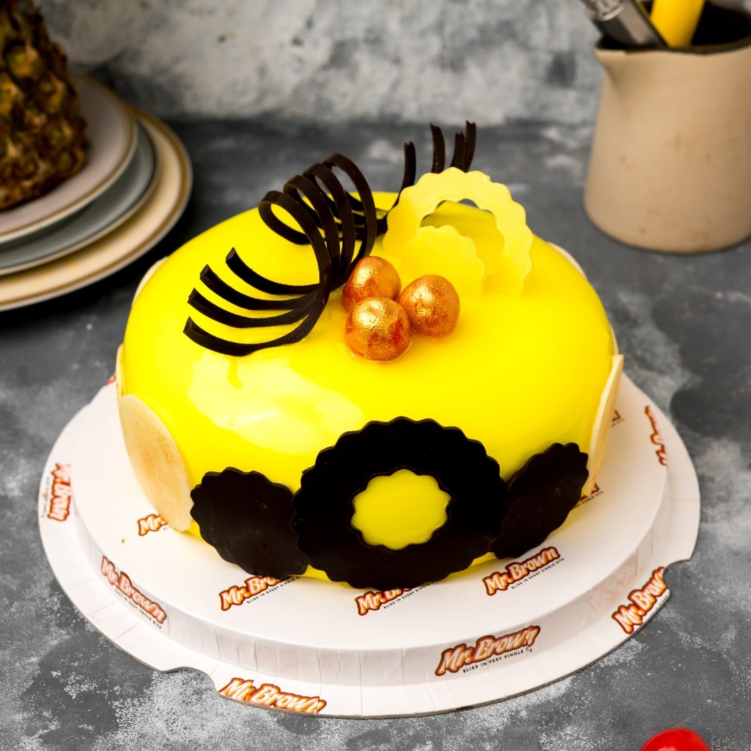 Buy/Send Tropical Pineapple Cake Online | Order on cakebee.in | CakeBee