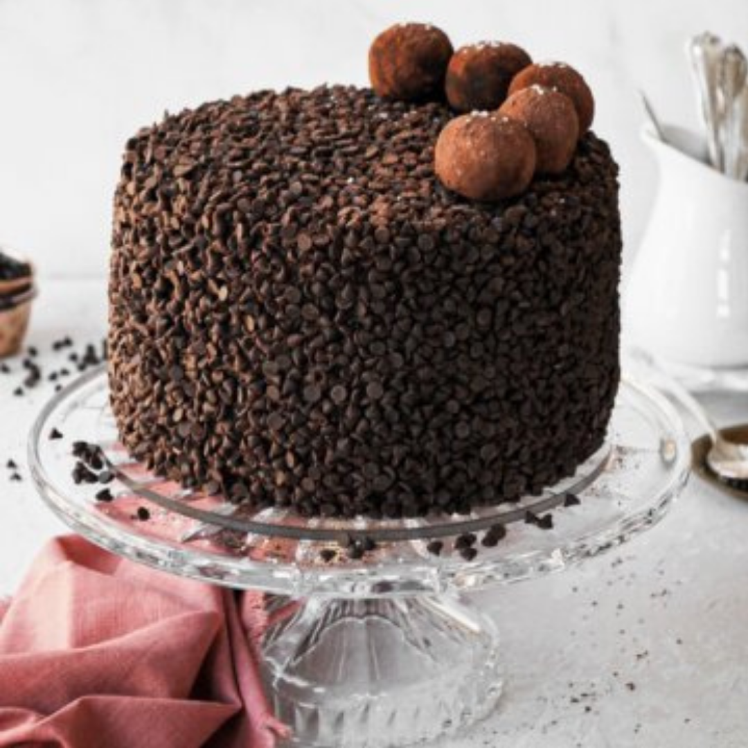 Birthday Special Chocolate Truffle Cake | bakehoney.com