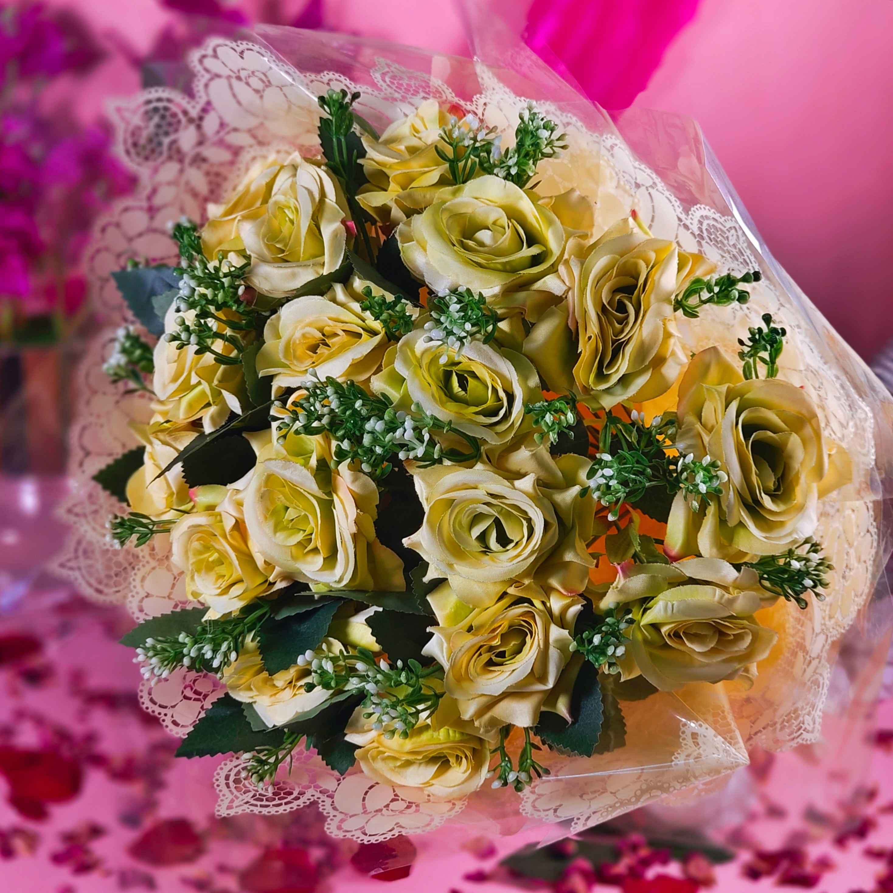 Yellow Rose Flower Bouquet