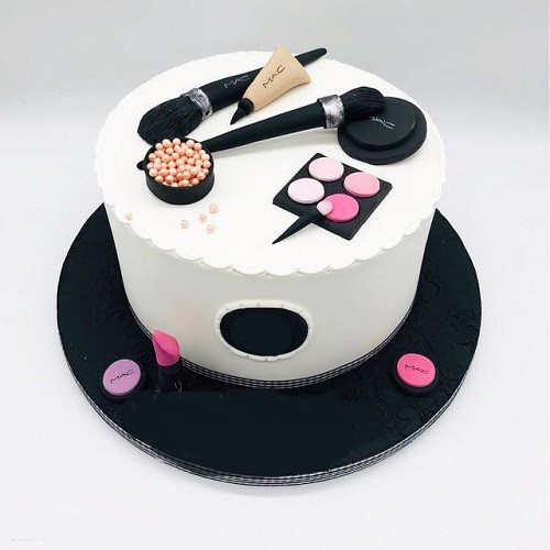 2 Tier Mac Make-up/Pamper Party Birthday Cake | Susie's Cakes
