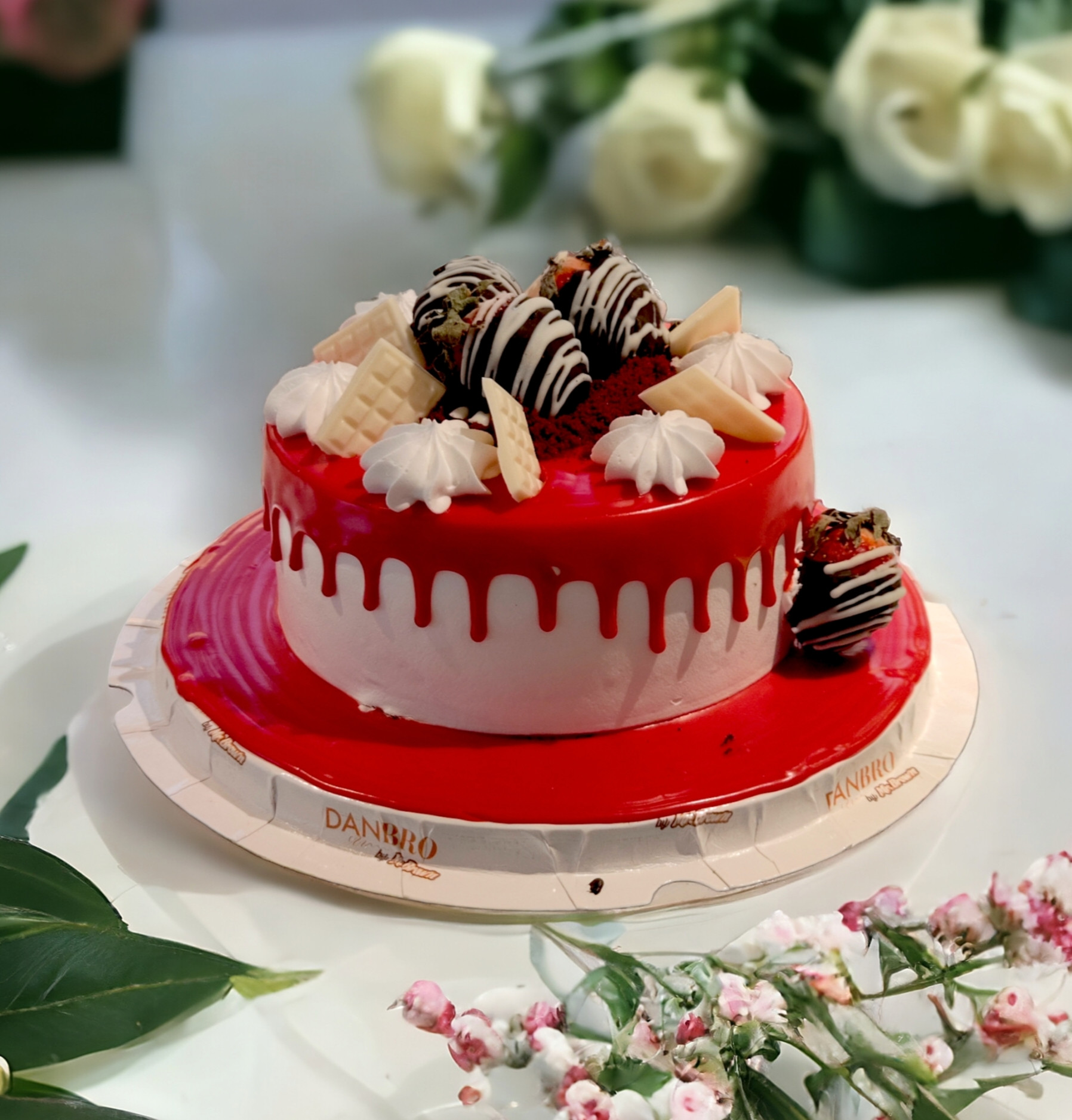3 Tier Anniversary Cake | Preeti Flowers