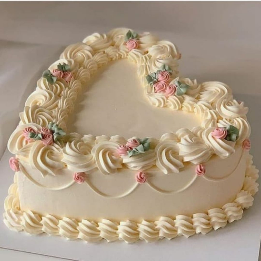 Romantic Anniversary Cake | Customized Happy Anniversary Cake | Love Cake  for Lovers - The Baker's Table