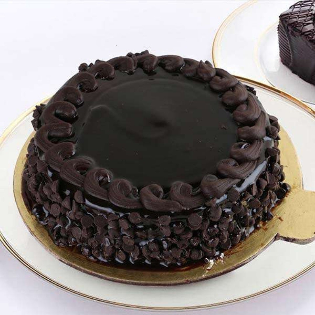 Classic hazelnut and dark chocolate cake – Cacaobleu