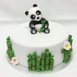 Fondant Panda Pineapple Cake