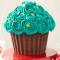 Giant-Cupcake-Blackforest-Cake