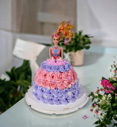 Pineapple Princess Cake