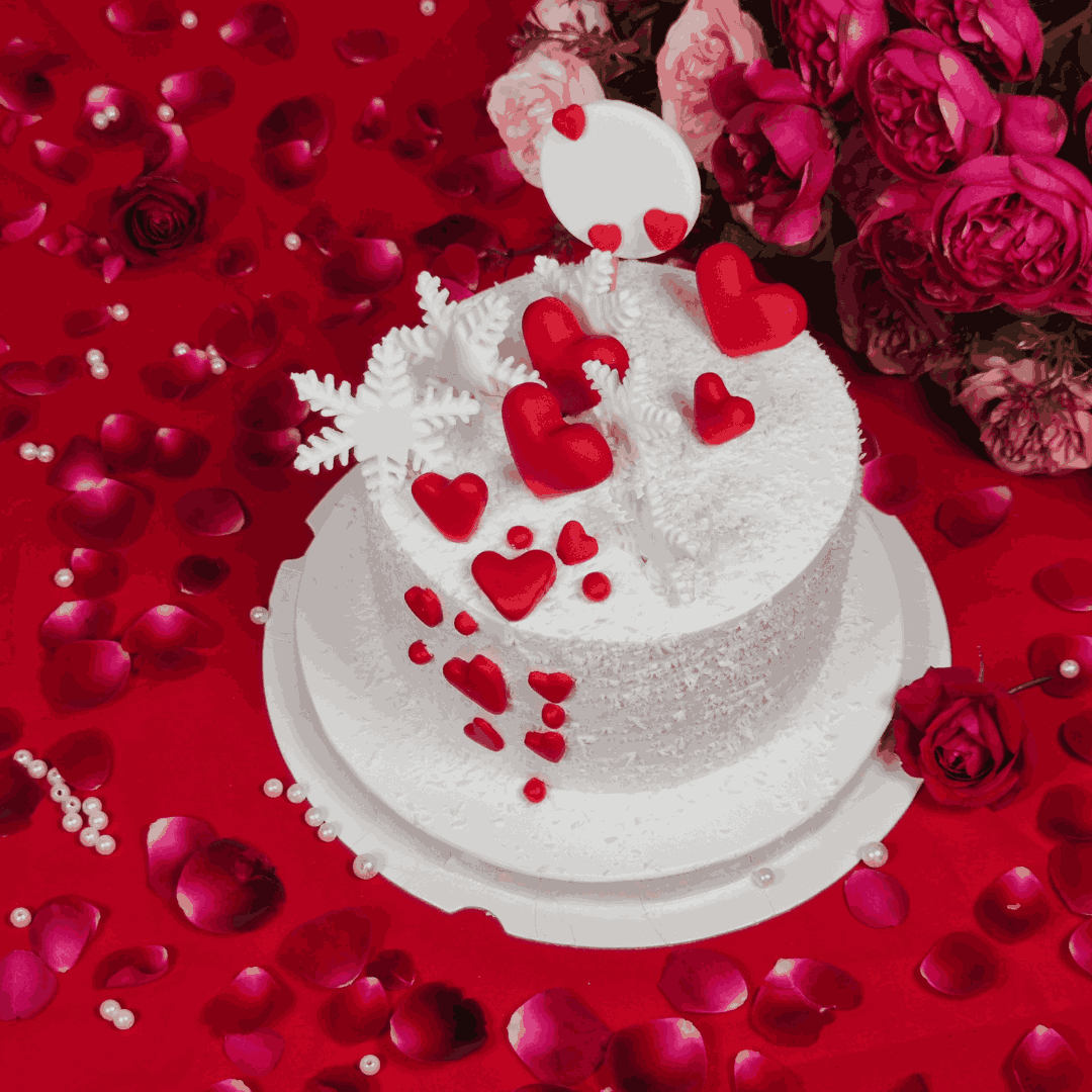 White Forest Love Cake (Eggless)(500g)