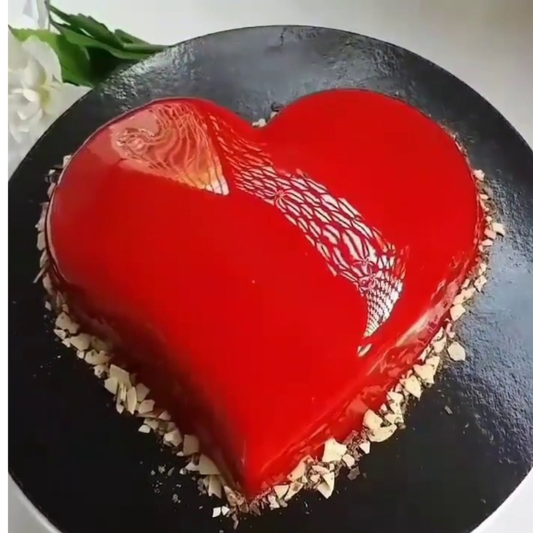 Strawberry cake for anniversary #cake#cakeboss#cakeshop#çakradengele#cakephotography#cakemaker#cakedecorator#cakeart#cakelover#cakesmash...  | Instagram