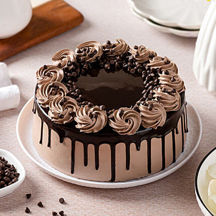 4 Ingredient Chocolate Cake (No Eggs, Butter or Oil) - Kirbie's Cravings