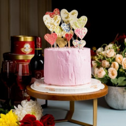 Valentine Pineapple Cake  1 Kg